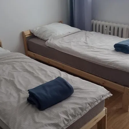 Self Check-in Apartament Lotnisko Szpital Parking Targi Appartement