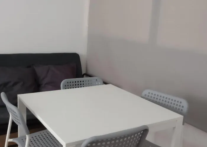 Self Check-in Apartament Lotnisko Szpital Parking Targi *