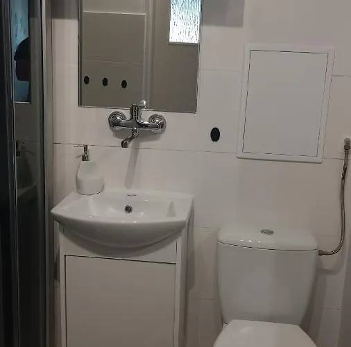 Self Check-in Apartament Lotnisko Szpital Parking Targi *